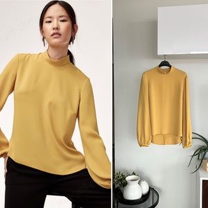 NWT Aritzia Babaton Cairo Gold Formal Business Casual office Blouse Size M